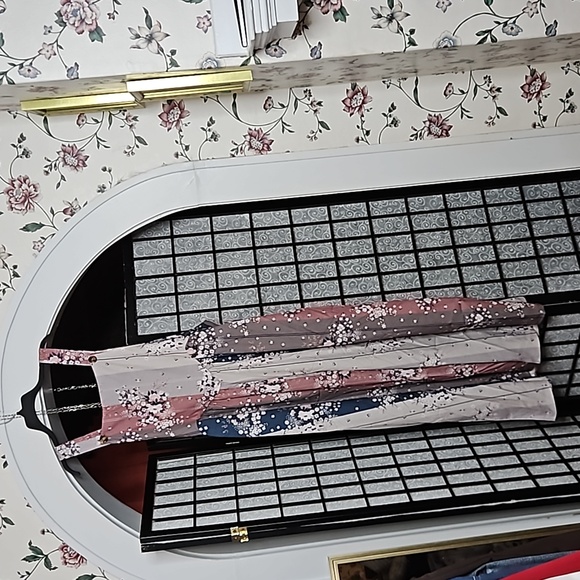 Floral print jumper New distributor no tag on material 2X - Picture 2 of 12